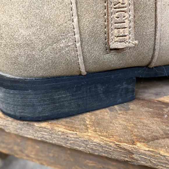 Restricted Booties - Picture 9 of 11